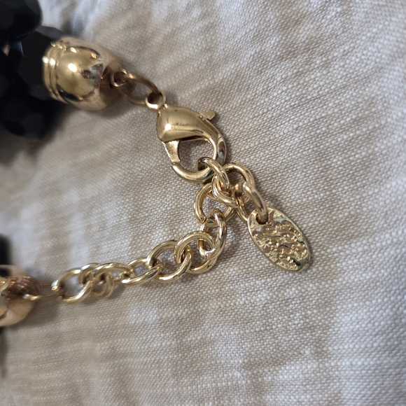 Elegant Black Beaded Choker - Picture 3 of 5